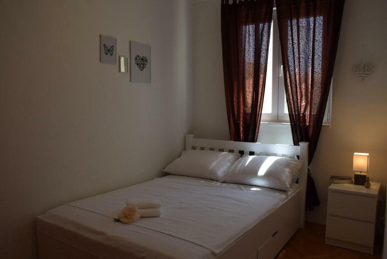 Apartments Zelic Vodice Exterior photo