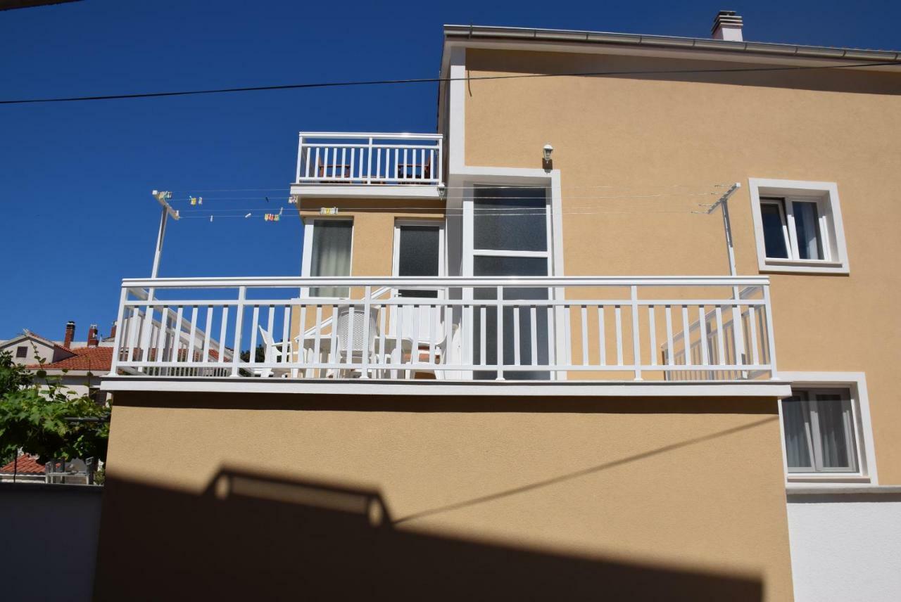 Apartments Zelic Vodice Exterior photo