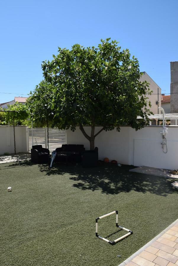 Apartments Zelic Vodice Exterior photo